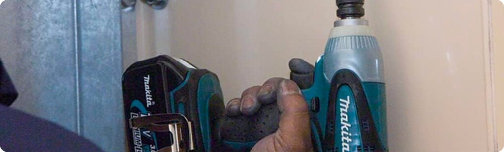 Boulonneuse à chocs Makita DTW251Z